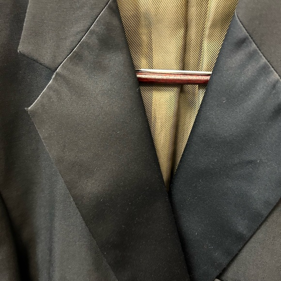 2 Button Notch Tuxedo Jacket - Picture 2 of 3